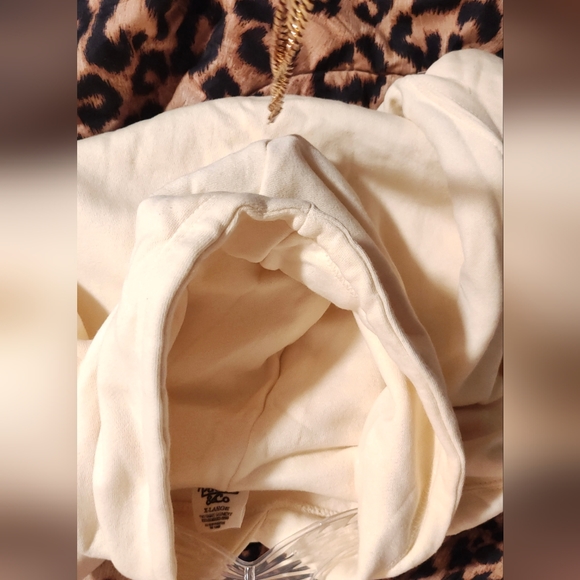 Maderia beach hoodies - Picture 8 of 14